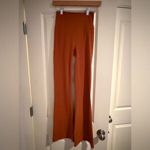 Lululemon Women's Orange High-Waisted Pants Size 4